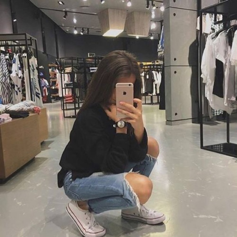 Meet your Posher, Ariana